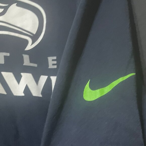 Seattle Seahawks Hoodie – XL – NFL Team Apparel / Nike Tee - Picture 4 of 6